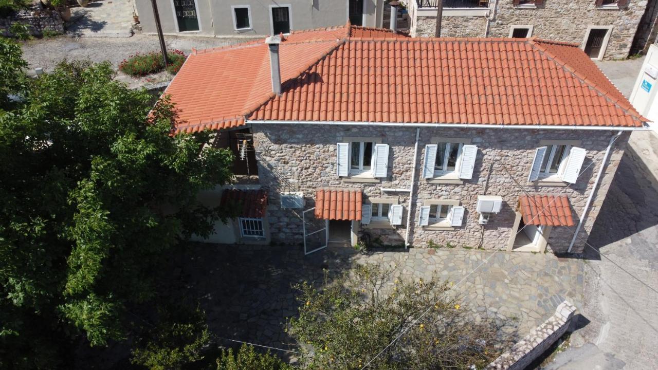 Foutia Studio Maria Barbajonn'S Stone House מראה חיצוני תמונה
