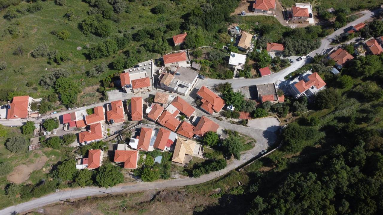 Foutia Studio Maria Barbajonn'S Stone House מראה חיצוני תמונה